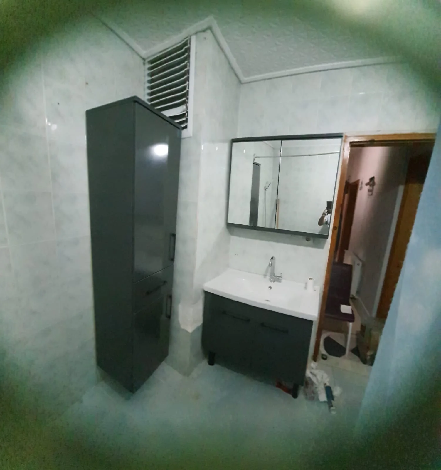 Banyo dolabı